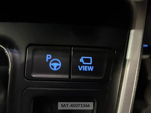 Toyota NOAH 2024-06 8876755-5