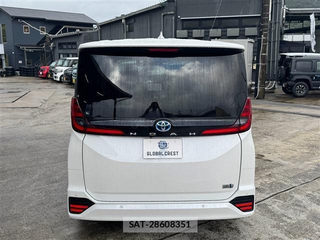 Toyota NOAH 2025-03 8876759-14