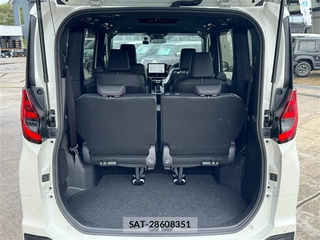 Toyota NOAH 2025-03 8876759-7