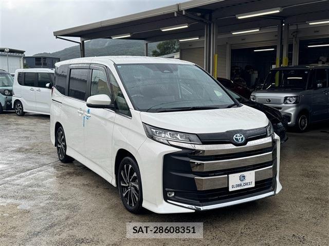 Toyota NOAH 2025-03 8876759-9