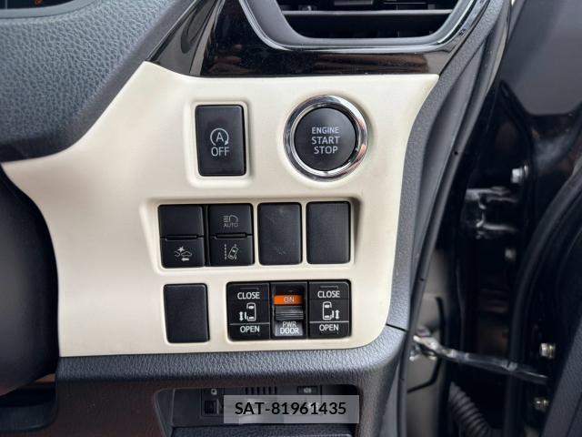 Toyota NOAH 2021-01 8877047-12