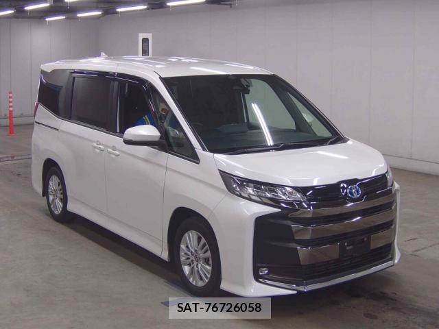 Toyota NOAH 2022-03 8877348-0