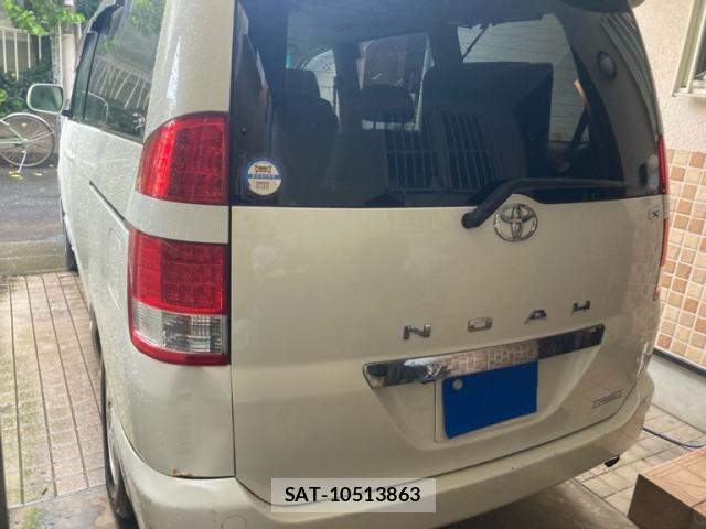 Toyota NOAH 2005-03 8877407-13
