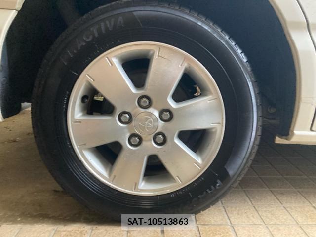 Toyota NOAH 2005-03 8877407-5