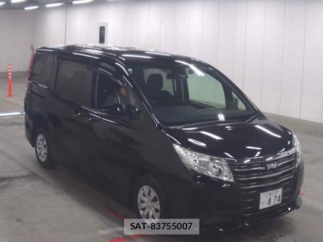 Toyota NOAH 2017-01 8877771-0