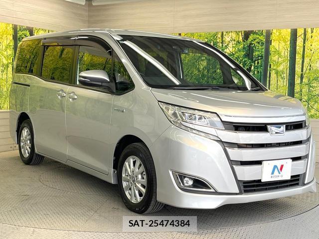Toyota NOAH 2017-11 8878023-16
