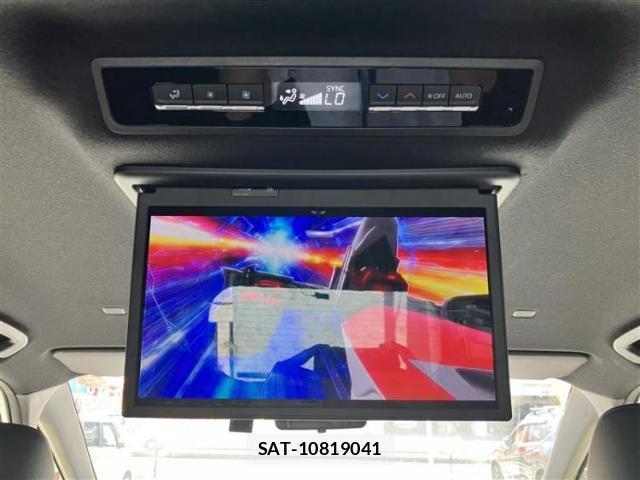 Toyota NOAH 2022-10 8878067-14