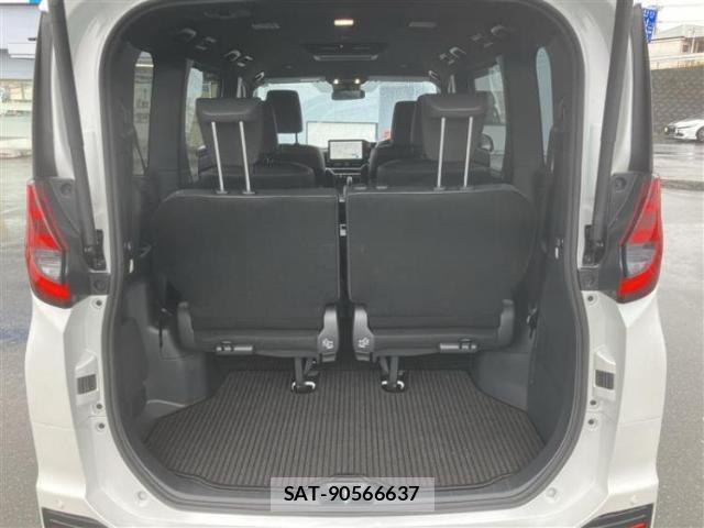 Toyota NOAH 2026-02 8878320-7