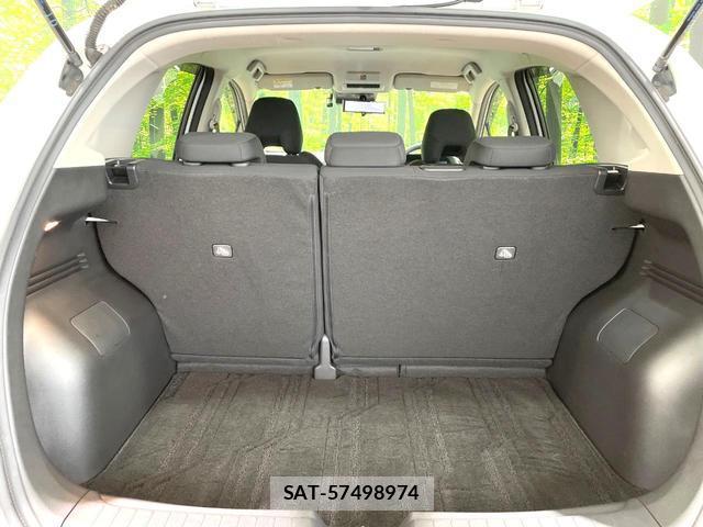Nissan NOTE 2022-02 8877236-9