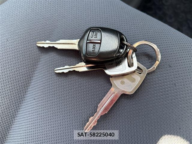 Nissan CLIPPER VAN 2013-09 8876800-15