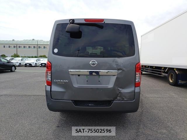 Nissan NV350 Caravan 2021-09 8876129-3