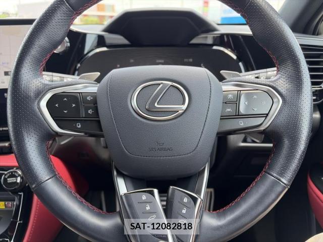 Lexus NX 2023-08 8876104-15