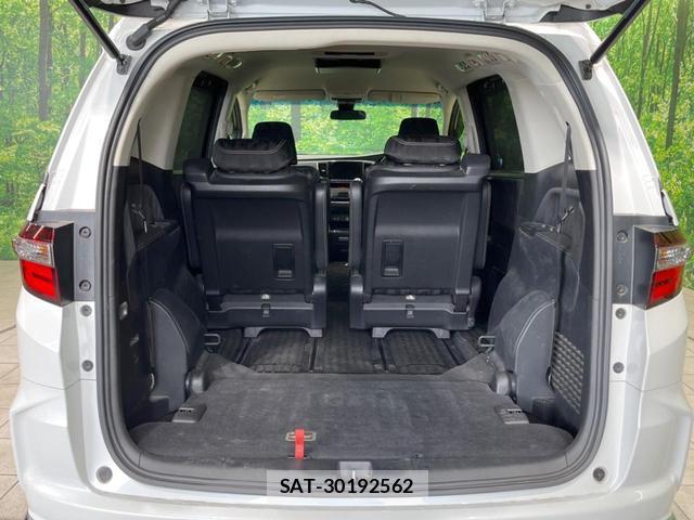 Honda ODYSSEY 2019-04 8876678-10