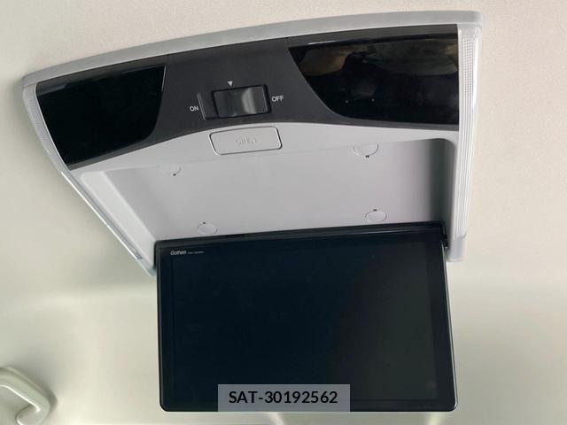 Honda ODYSSEY 2019-04 8876678-2