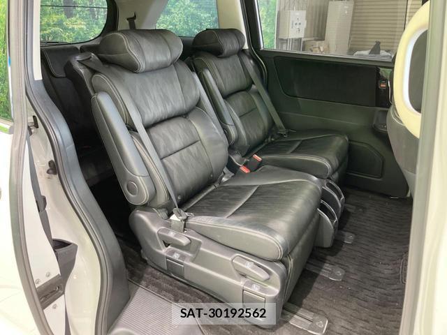 Honda ODYSSEY 2019-04 8876678-8