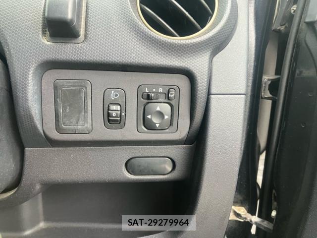 Nissan OTTI 2010-02 8876039-11