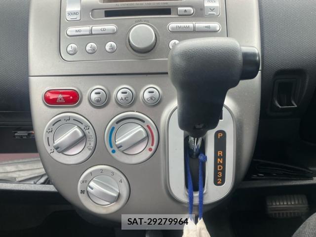 Nissan OTTI 2010-02 8876039-17