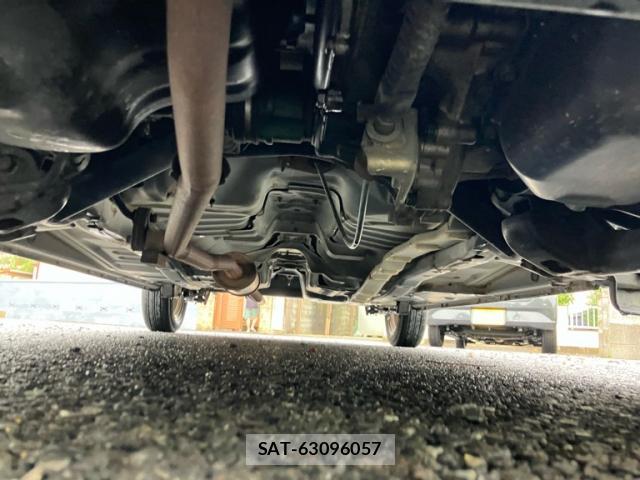 Nissan OTTI 2007-05 8877310-1