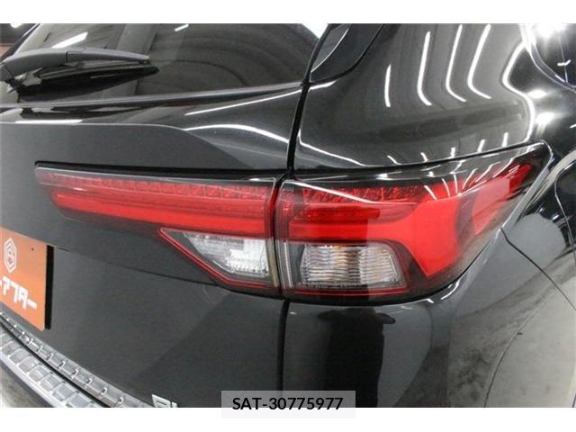 Mitsubishi OUTLANDER PHEV 2021-12 8876711-18