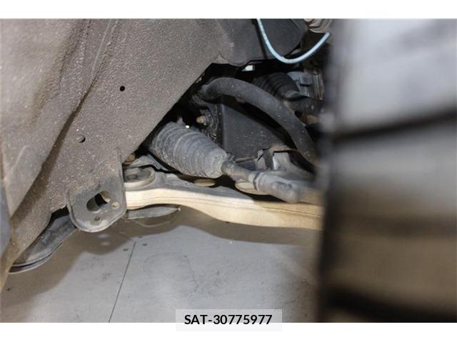 Mitsubishi OUTLANDER PHEV 2021-12 8876711-19