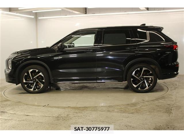 Mitsubishi OUTLANDER PHEV 2021-12 8876711-7