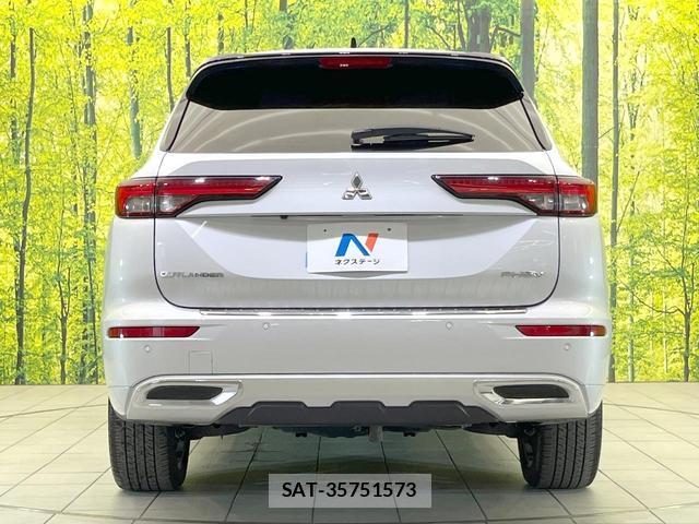 Mitsubishi OUTLANDER PHEV 2022-06 8876796-15