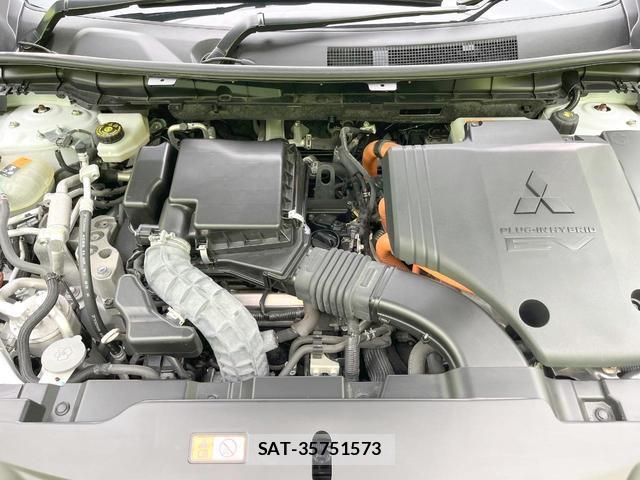 Mitsubishi OUTLANDER PHEV 2022-06 8876796-18