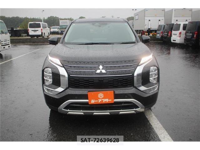Mitsubishi OUTLANDER PHEV 2022-02 8877259-7