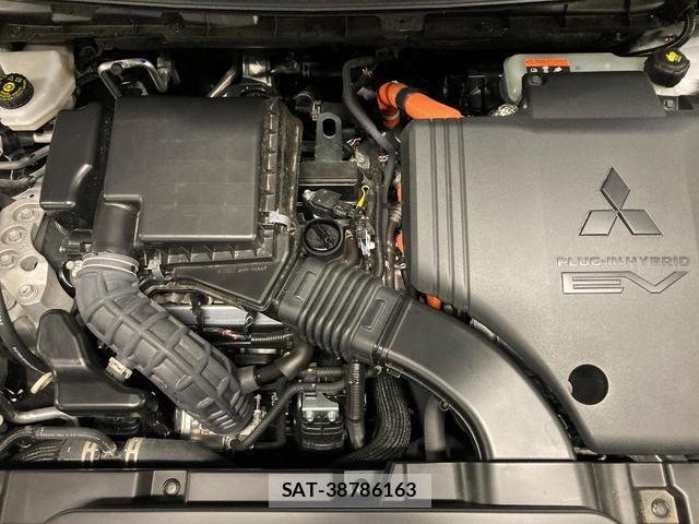 Mitsubishi OUTLANDER PHEV 2024-11 8877321-17
