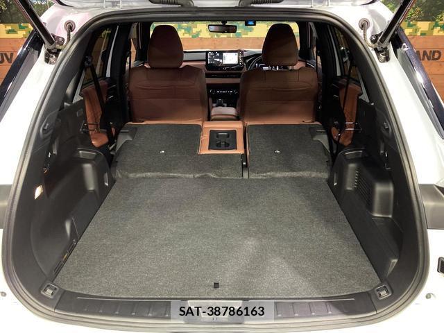 Mitsubishi OUTLANDER PHEV 2024-11 8877321-9