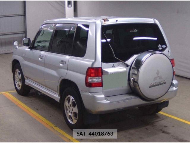 Mitsubishi PAJERO IO 2005-09 8877432-1