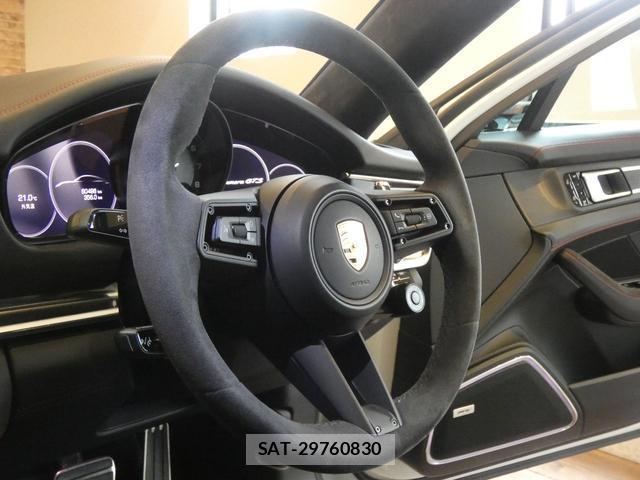 Porsche PANAMERA 2020-11 8878011-9