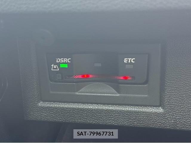 VolksWagen PASSAT 2018-05 8877633-9