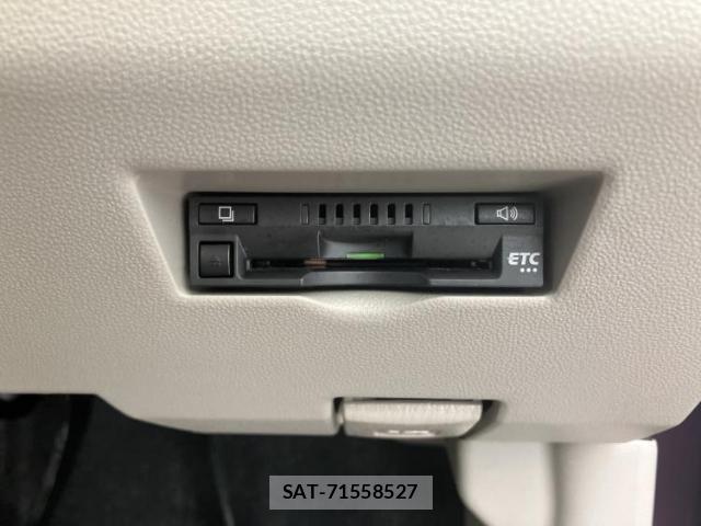 Toyota PASSO 2018-03 8878363-17