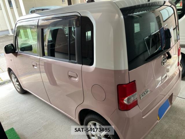 Toyota PIXIS SPACE 2014-06 8876354-13