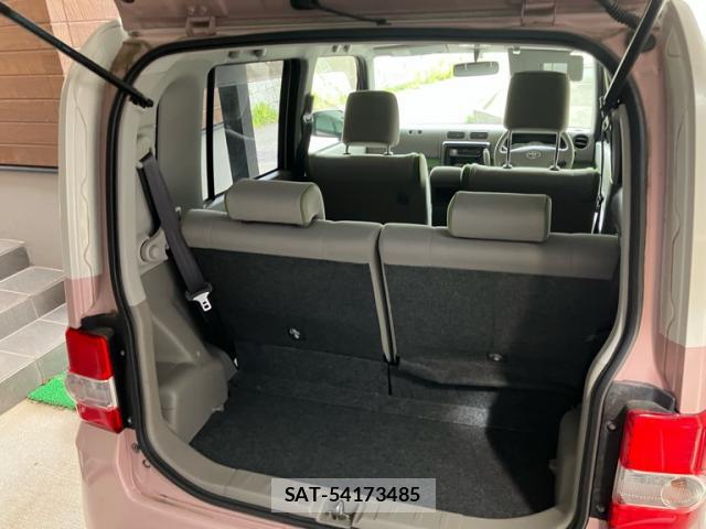 Toyota PIXIS SPACE 2014-06 8876354-6