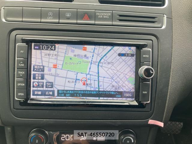VolksWagen POLO 2016-09 8876533-16