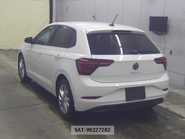 VolksWagen POLO 2024-02 8877207-1