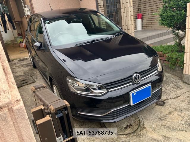 VolksWagen POLO 2016-04 8877857-1