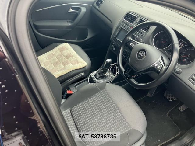 VolksWagen POLO 2016-04 8877857-10