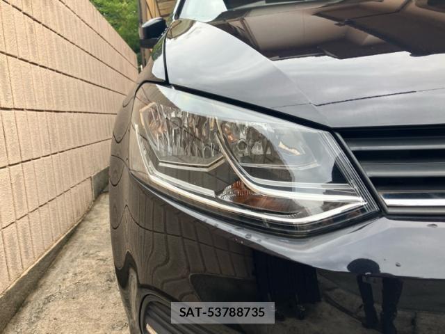 VolksWagen POLO 2016-04 8877857-13