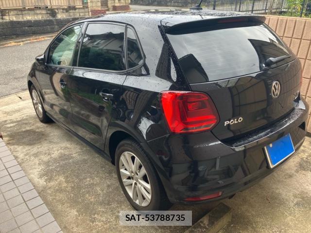 VolksWagen POLO 2016-04 8877857-3