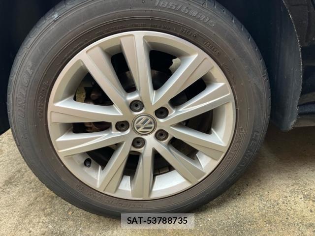 VolksWagen POLO 2016-04 8877857-7