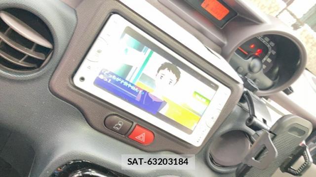 Toyota PORTE 2012-10 8876168-8