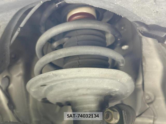Toyota PORTE 2014-01 8876658-19