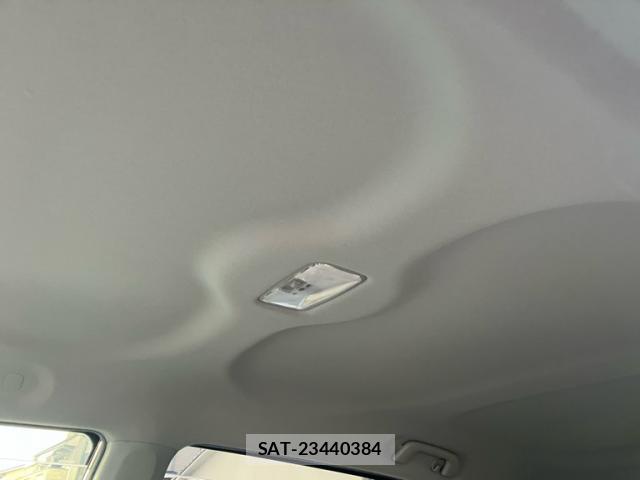 Toyota PORTE 2013-08 8876738-15