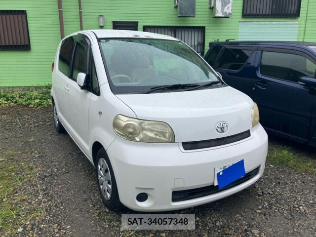 Toyota PORTE 2005-08 8877417-1