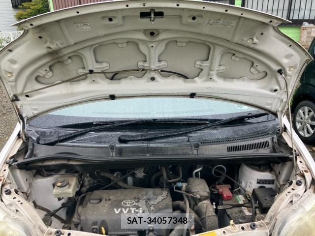 Toyota PORTE 2005-08 8877417-11