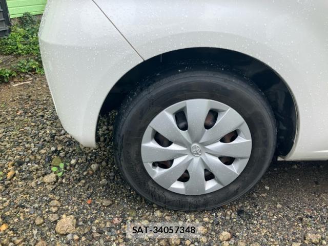 Toyota PORTE 2005-08 8877417-3