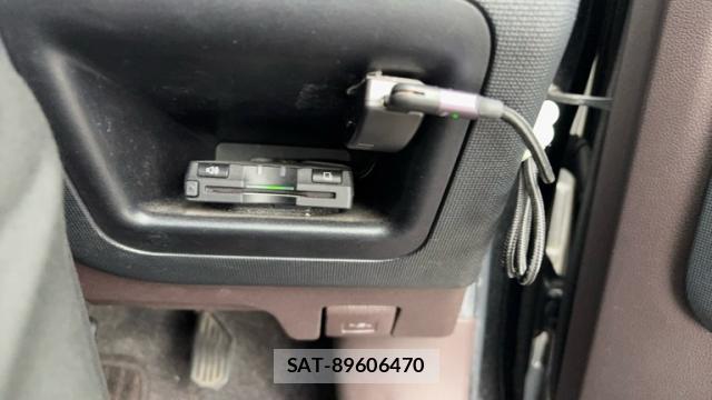 Toyota PORTE 2012-12 8877948-10